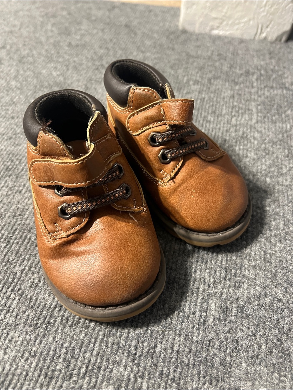 Garanimals Kids Hiking Toddler High‎ Top Boots | Color: Brown Leather | Size: 4